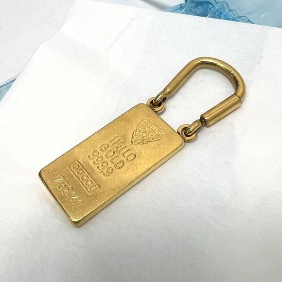 Gucci 1 Kilo Gold Plated Brass Key Chain Charm Vintage from 1980's Rare Genuine - Picture 3 of 8